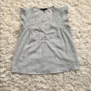 White ruffle tank top